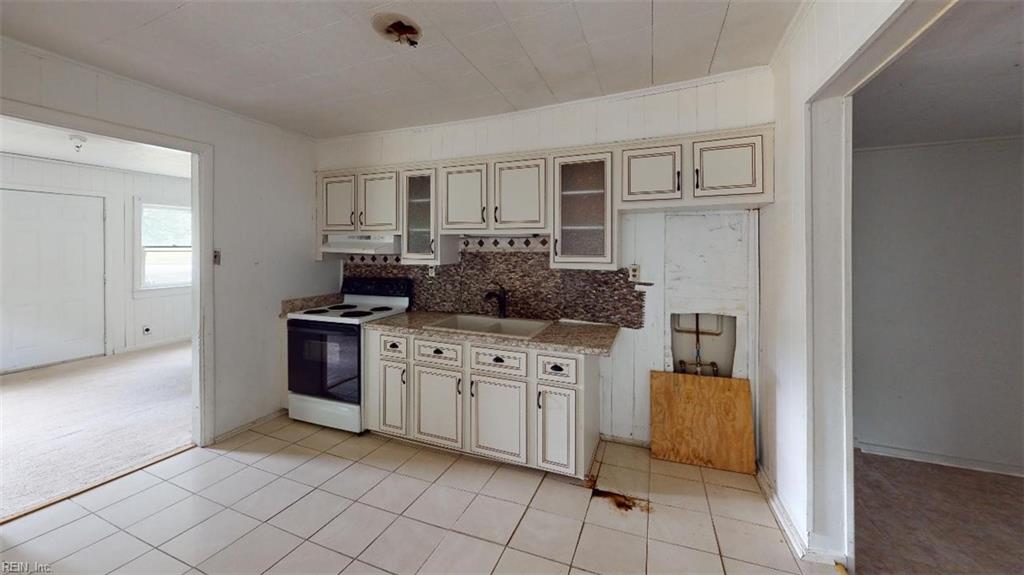 2064 Cedar RD