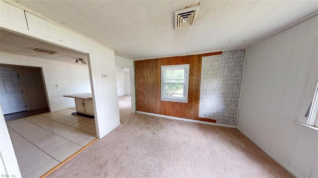2064 Cedar RD