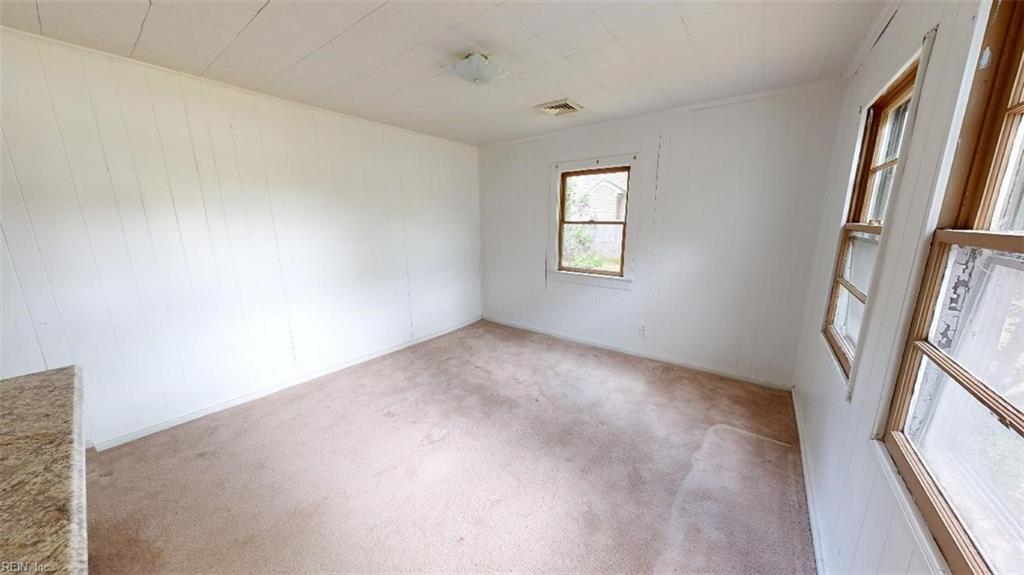 2064 Cedar RD