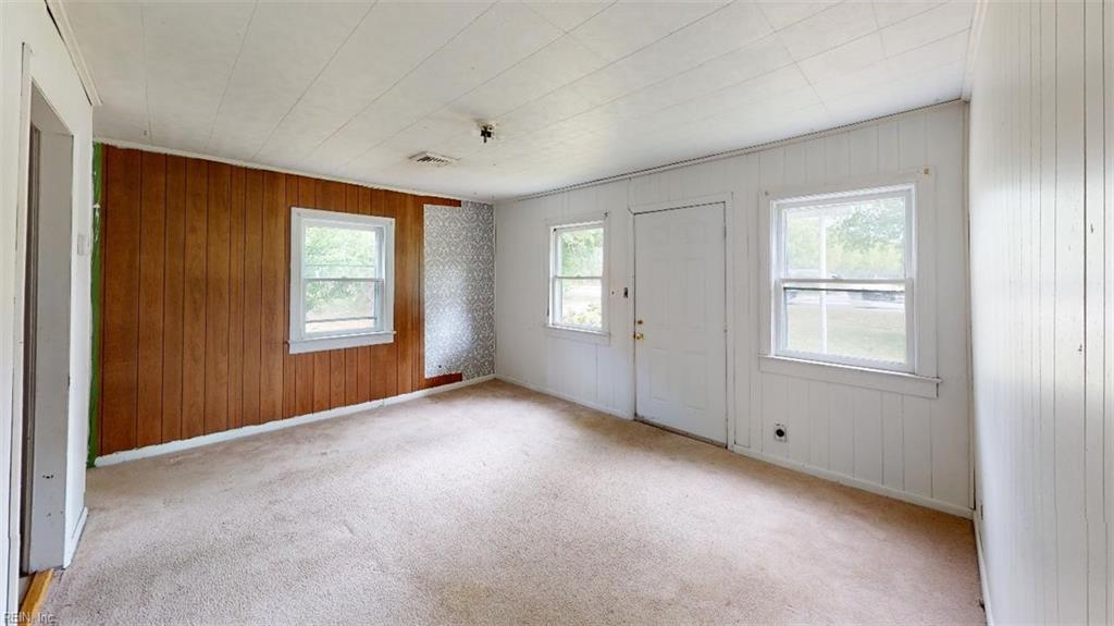 2064 Cedar RD