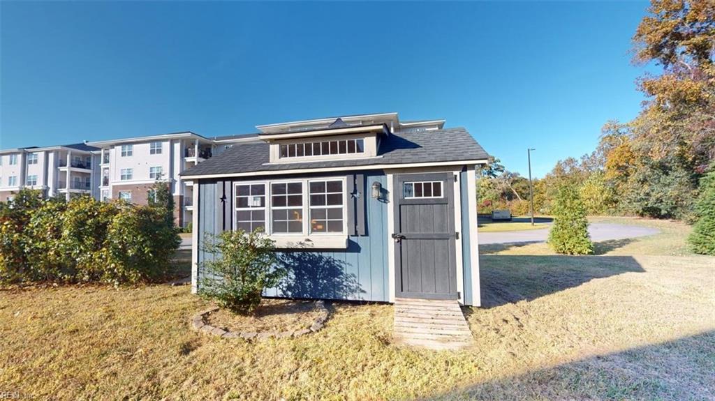 5620 Shoulders Hill RD