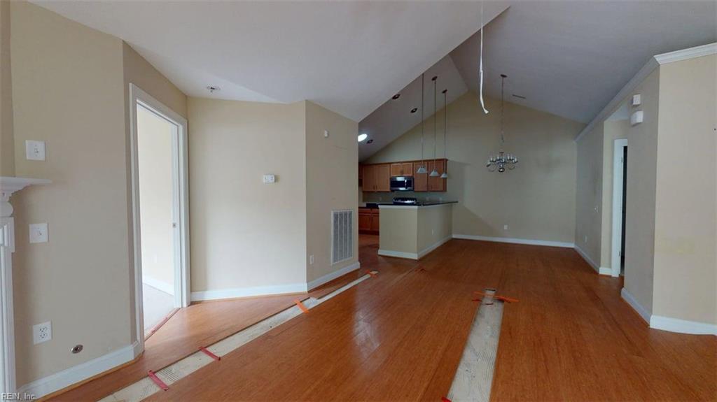 103 Horatio Gates DR
