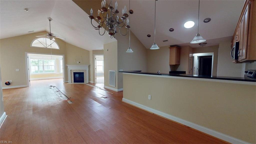 103 Horatio Gates DR