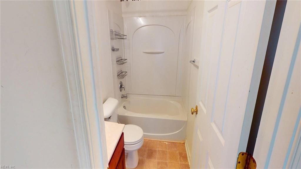 8212 Heather Ridge CT