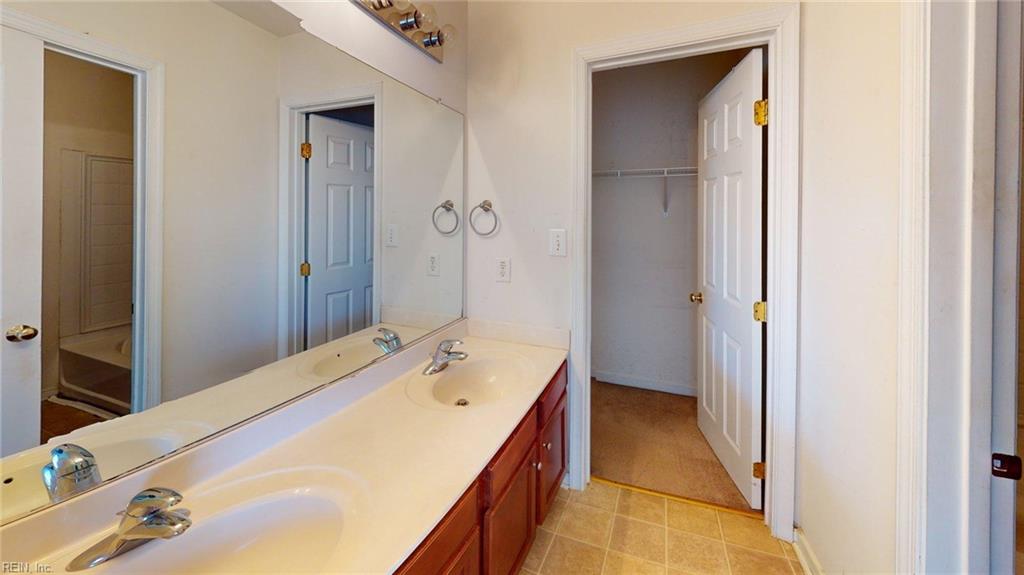 8212 Heather Ridge CT