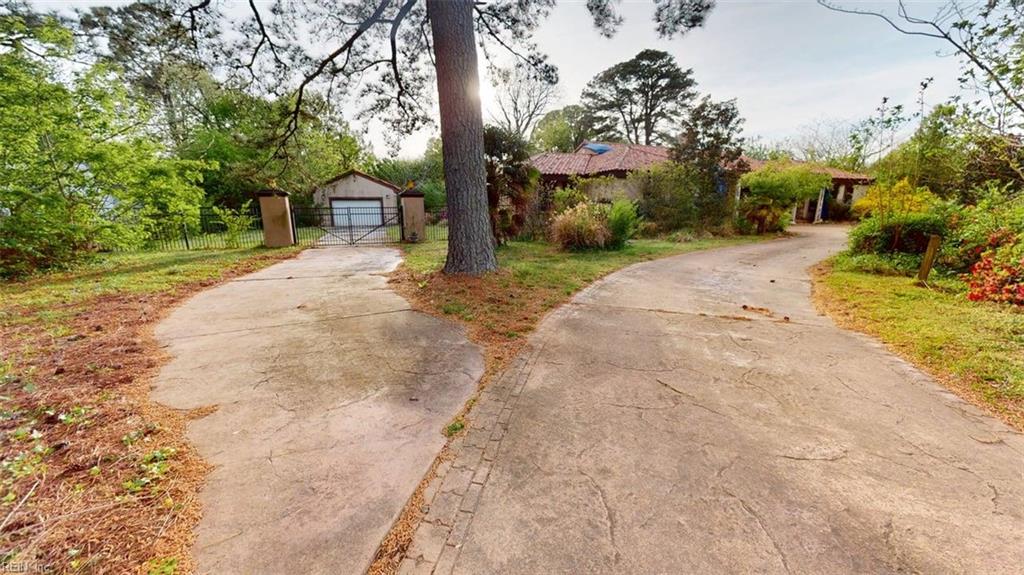 4908 Farrington DR