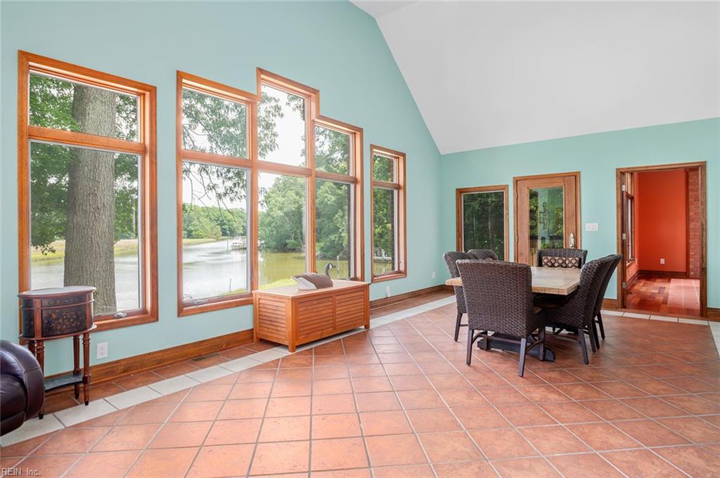 5286 Bennetts Pasture RD