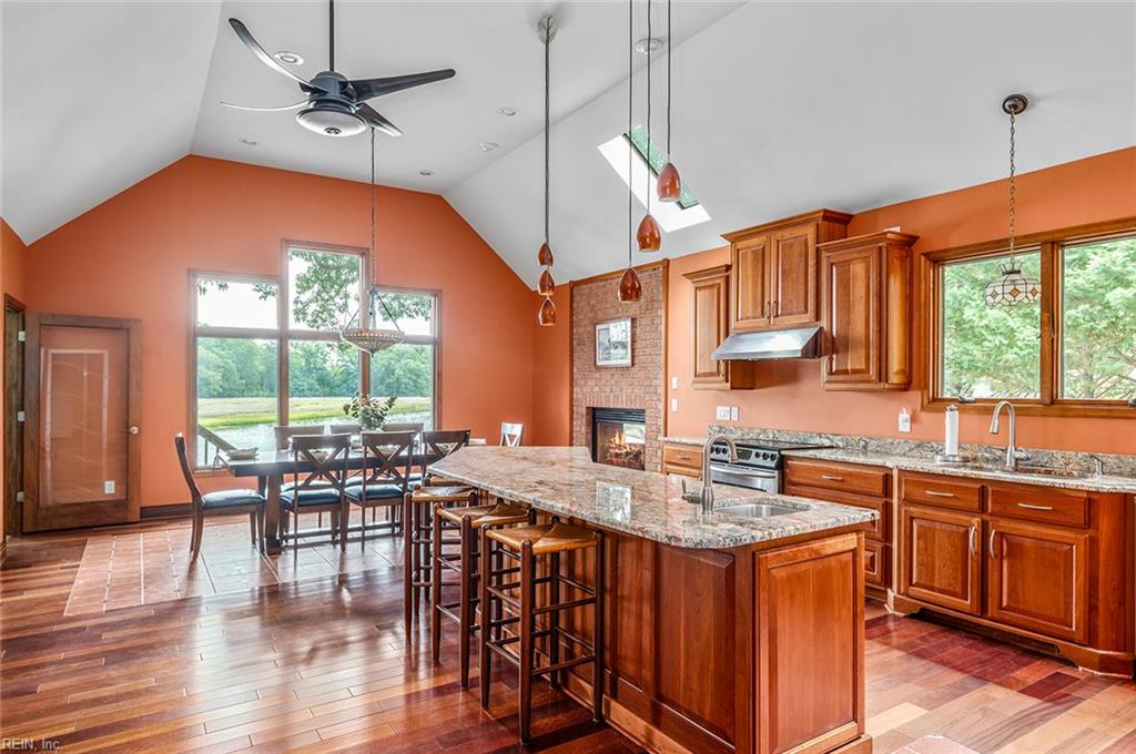 5286 Bennetts Pasture RD