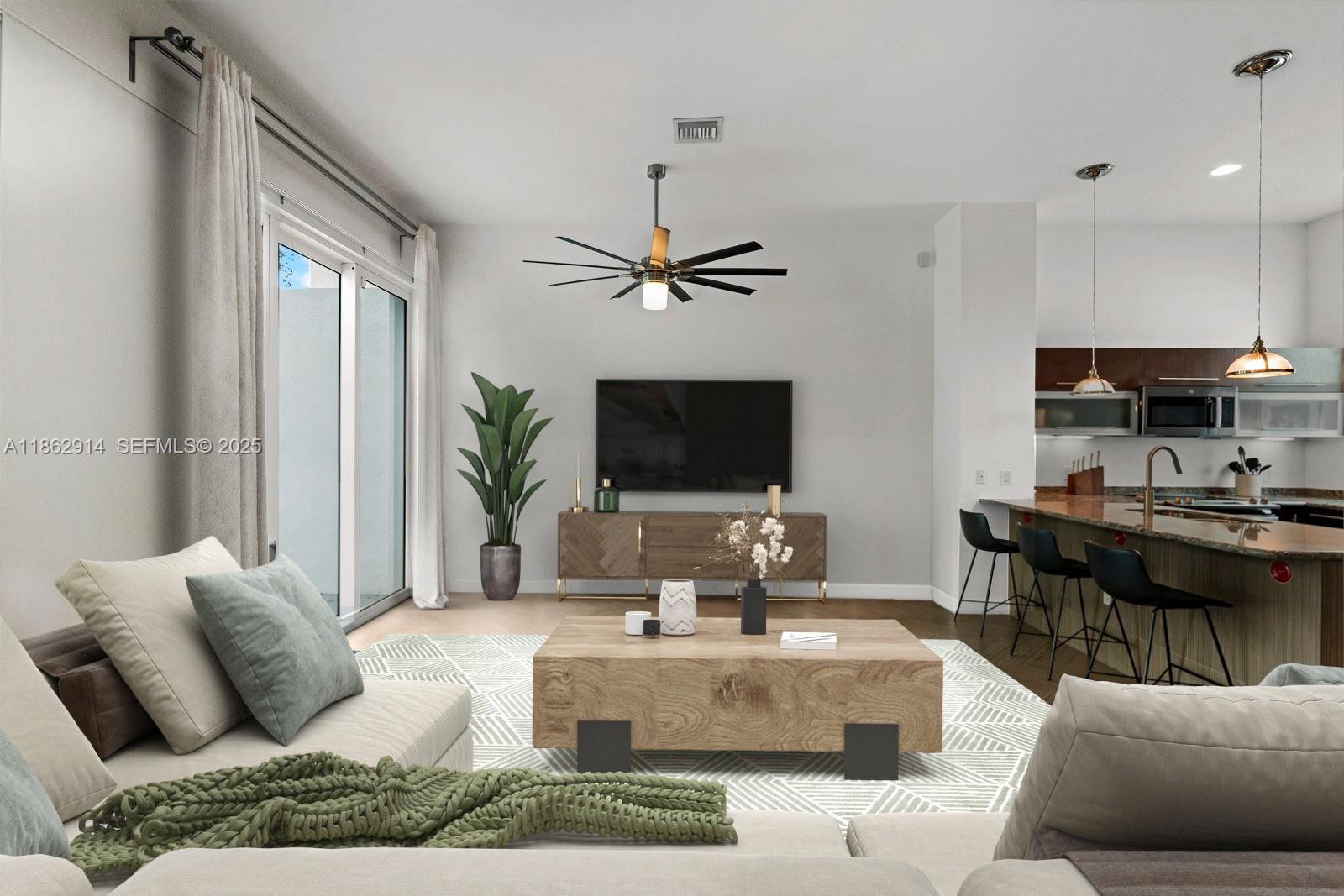 315 NE 7 Street 315