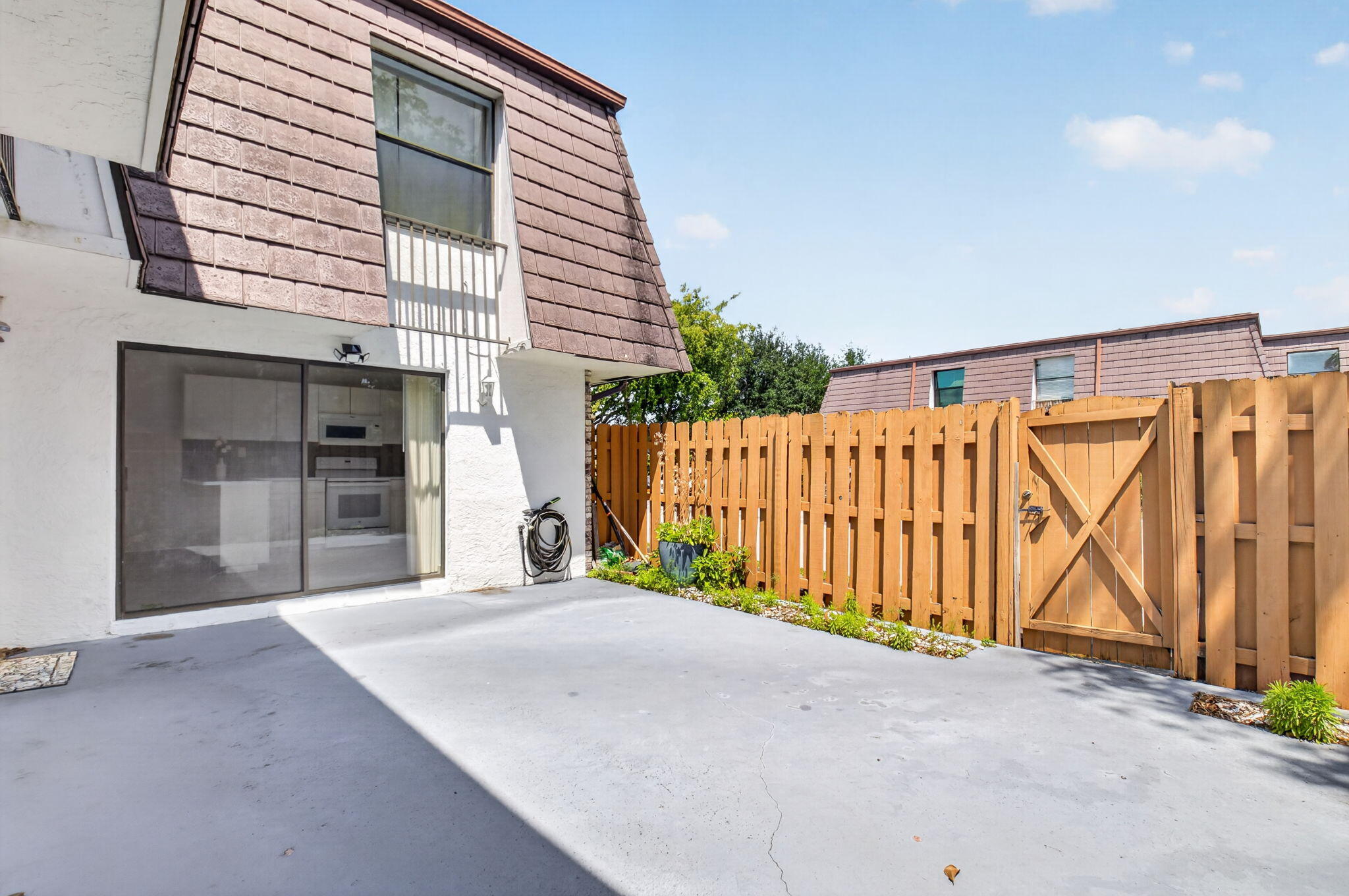 7582 Courtyard Run E