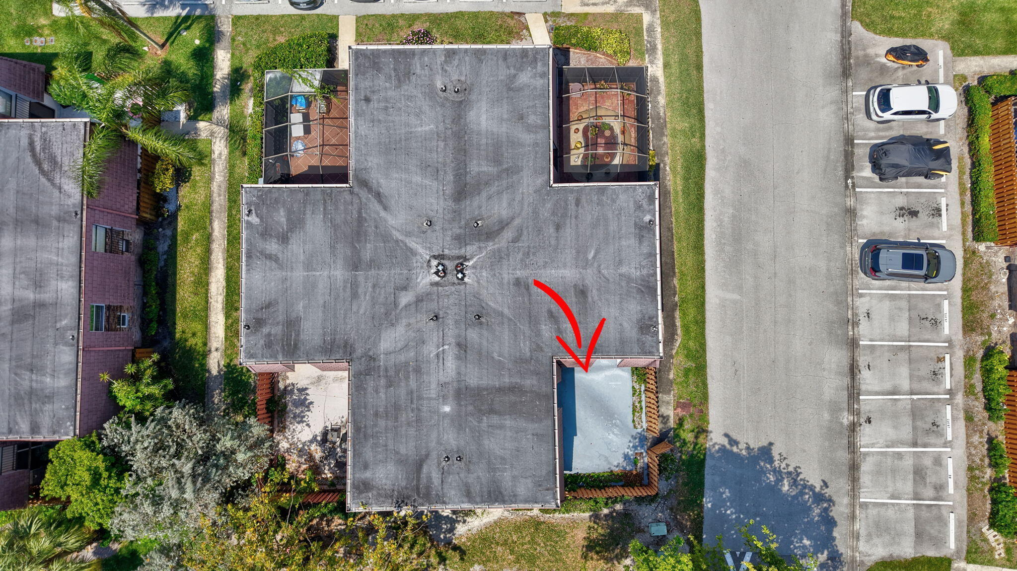 7582 Courtyard Run E