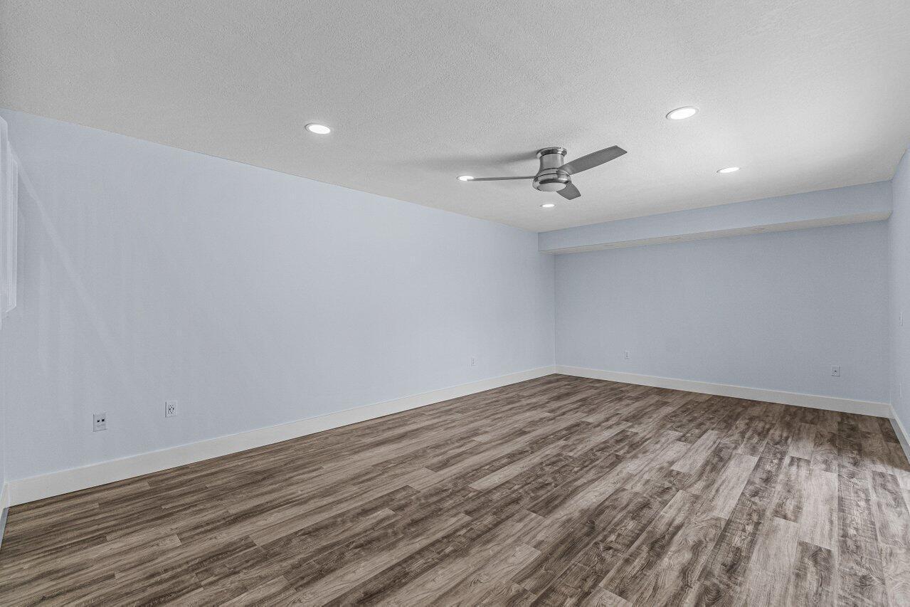 2929 SW 22nd Circle 32B