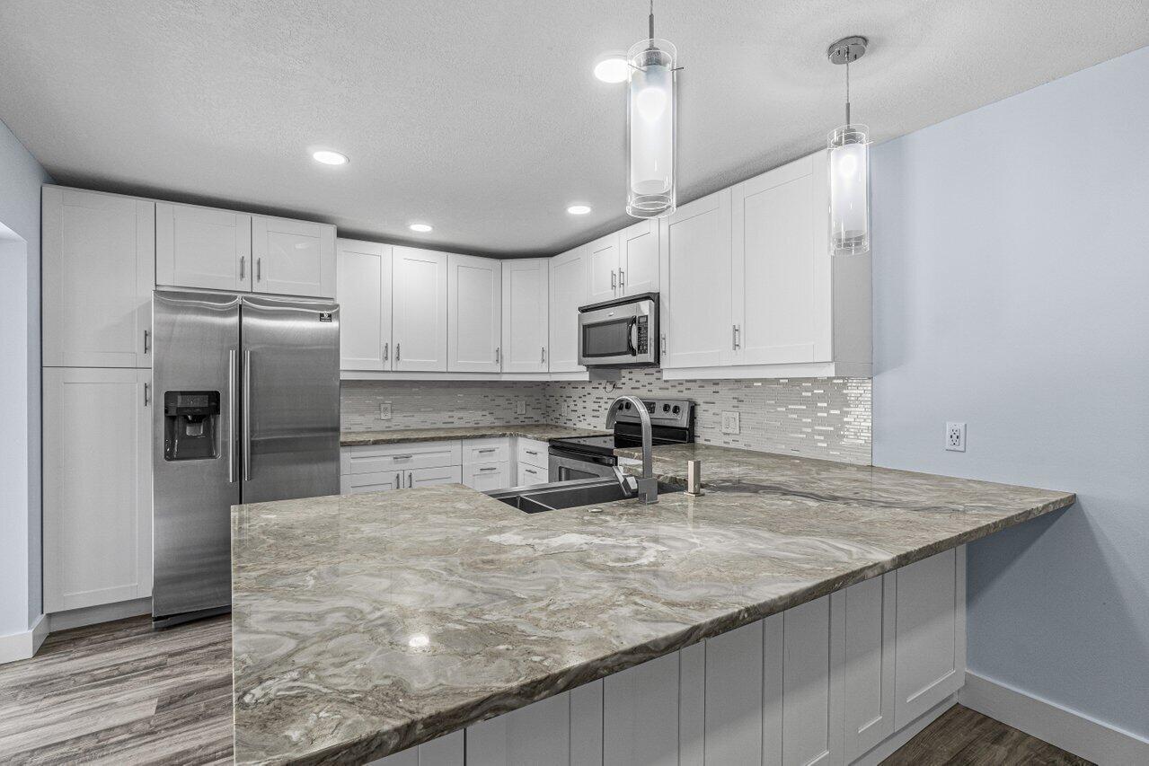2929 SW 22nd Circle 32B
