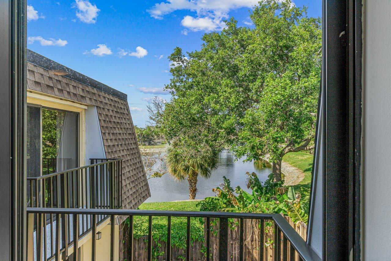 2929 SW 22nd Circle 32B