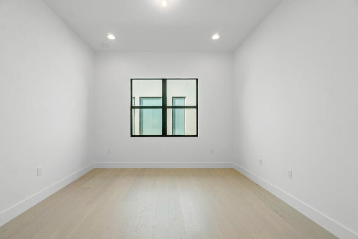 17291 Rainstream Road