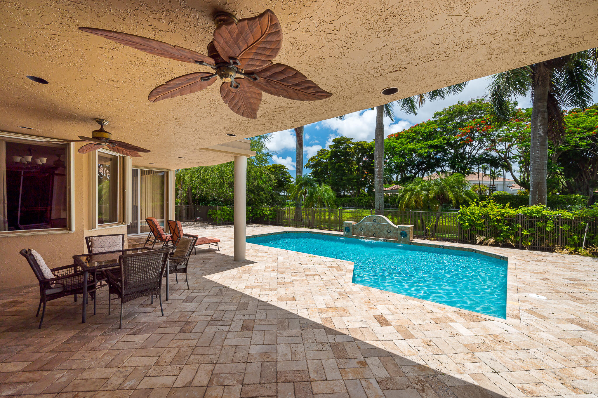 6662 Newport Lake Circle