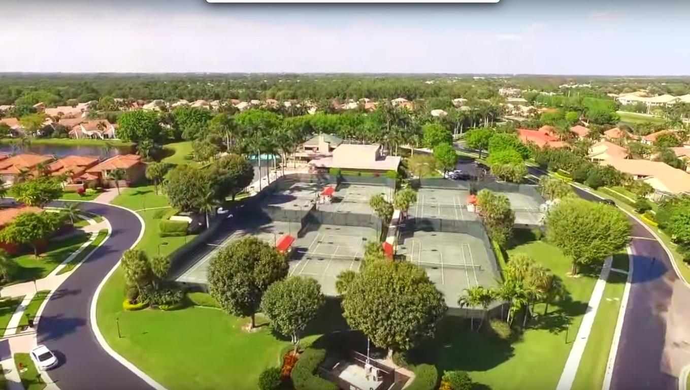 6662 Newport Lake Circle