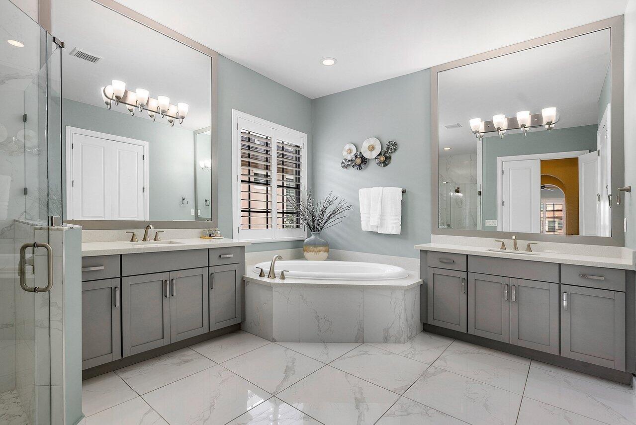 11025 Meridian Drive S