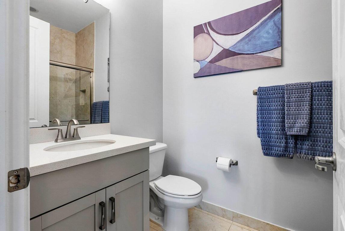 11025 Meridian Drive S