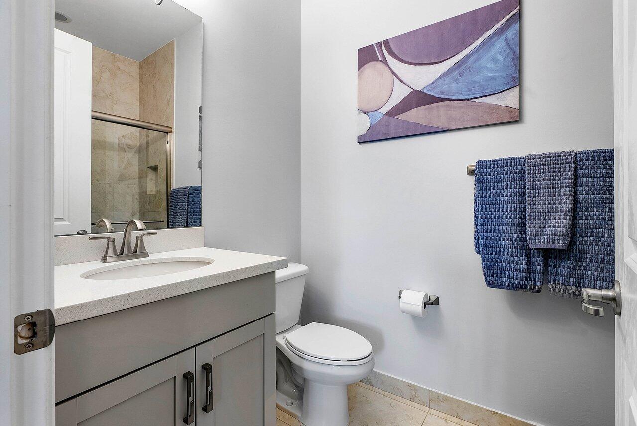 11025 Meridian Drive S