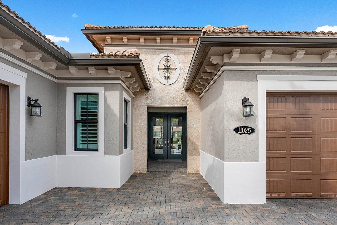 11025 Meridian Drive S