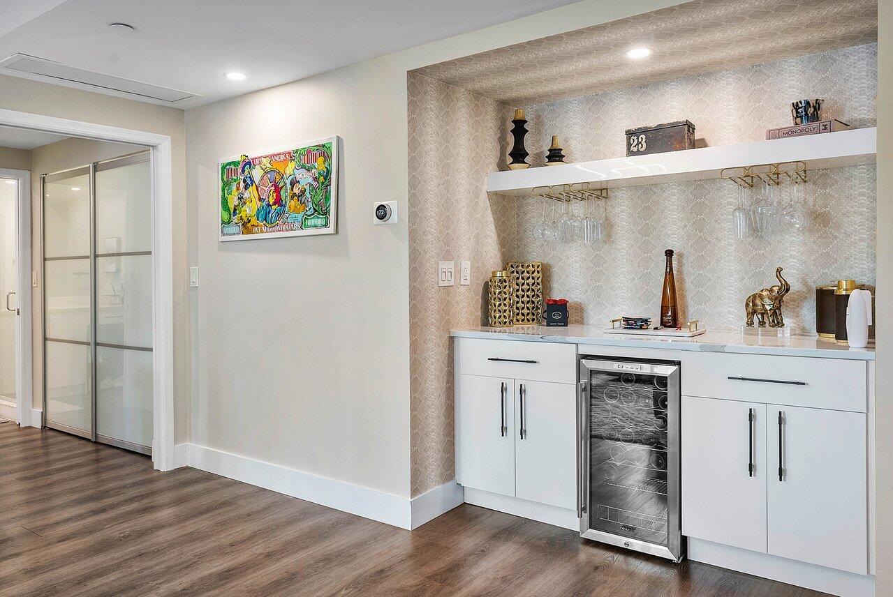 140 SE 5th Avenue Unit: 243