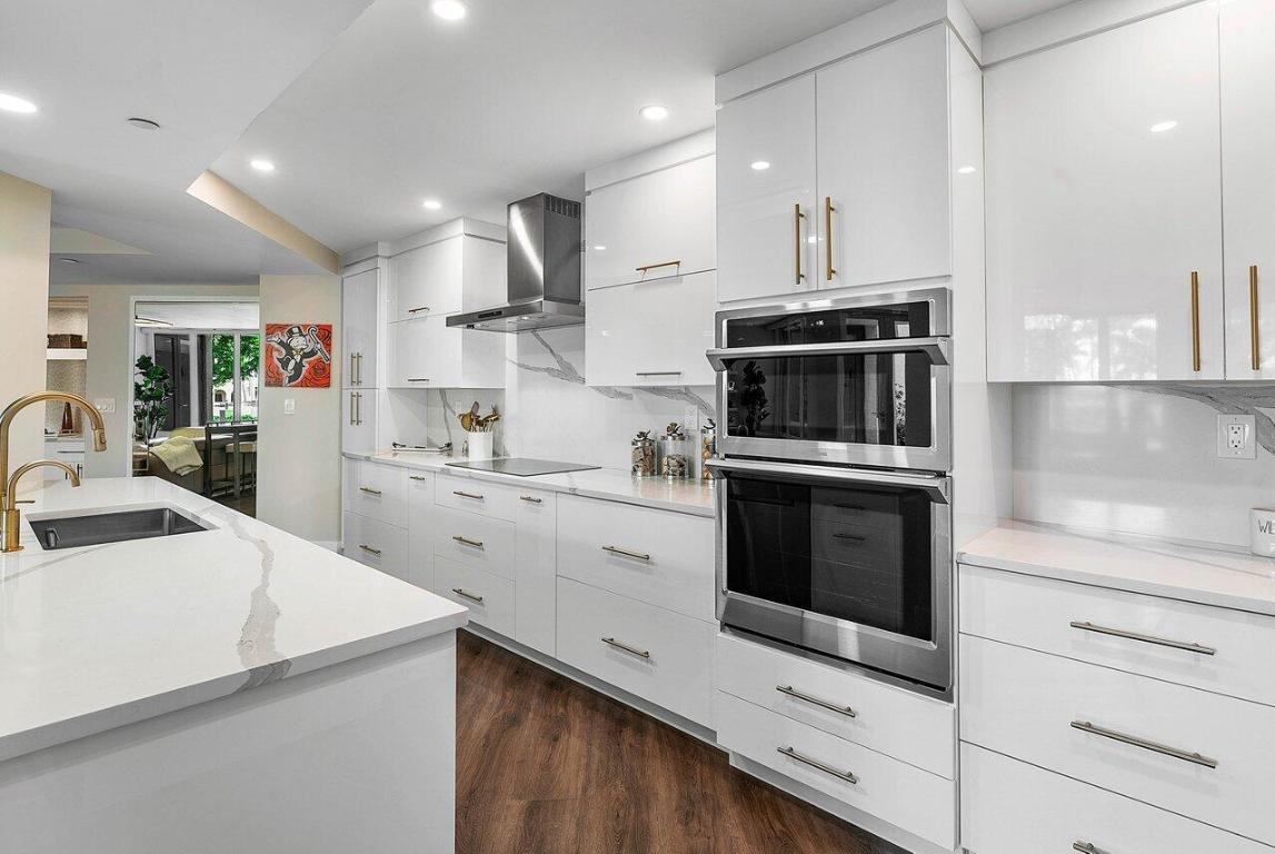 140 SE 5th Avenue Unit: 243