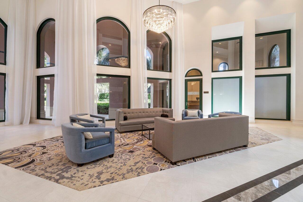 140 SE 5th Avenue Unit: 243