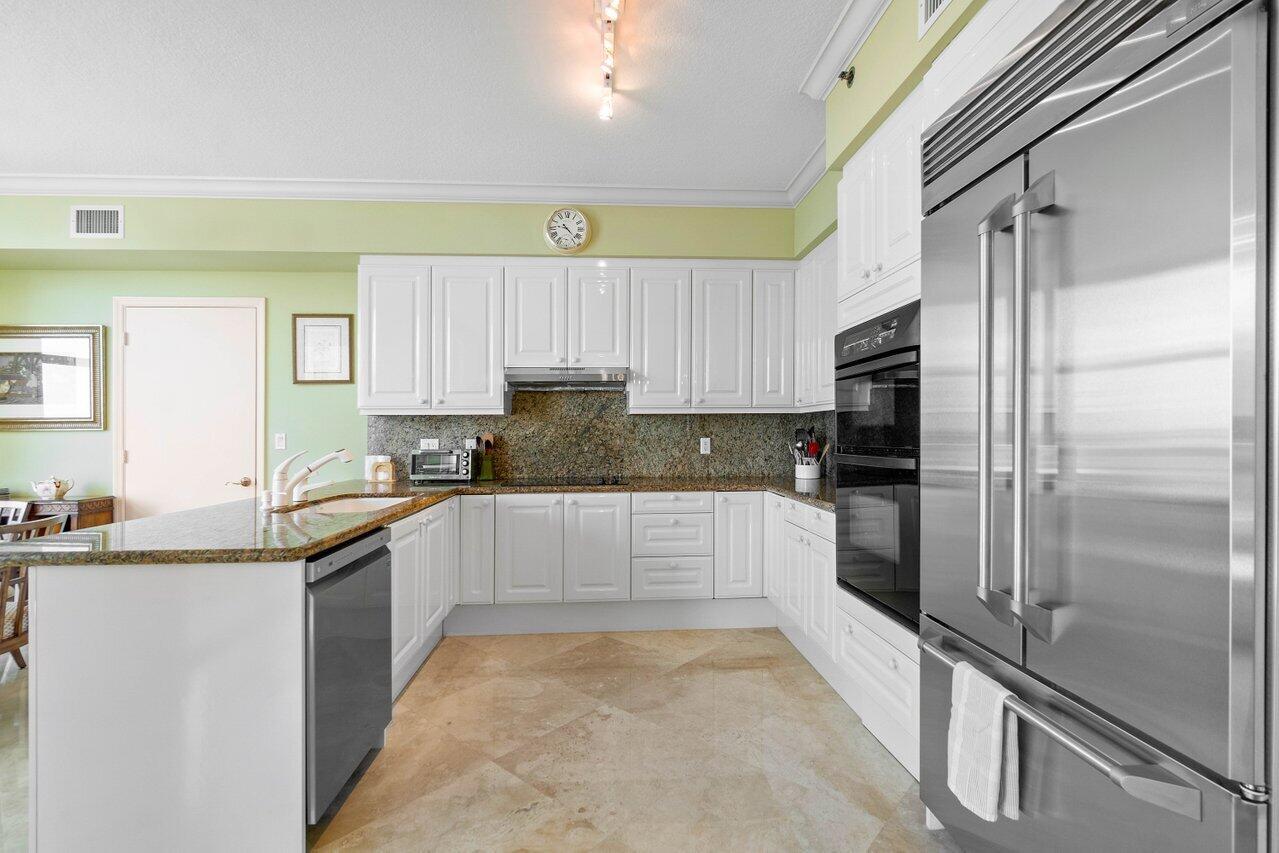 3700 S Ocean Boulevard 1409