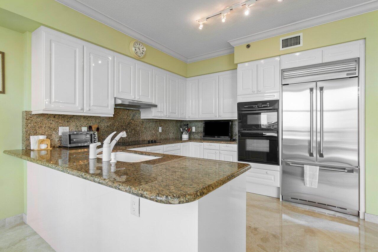 3700 S Ocean Boulevard 1409