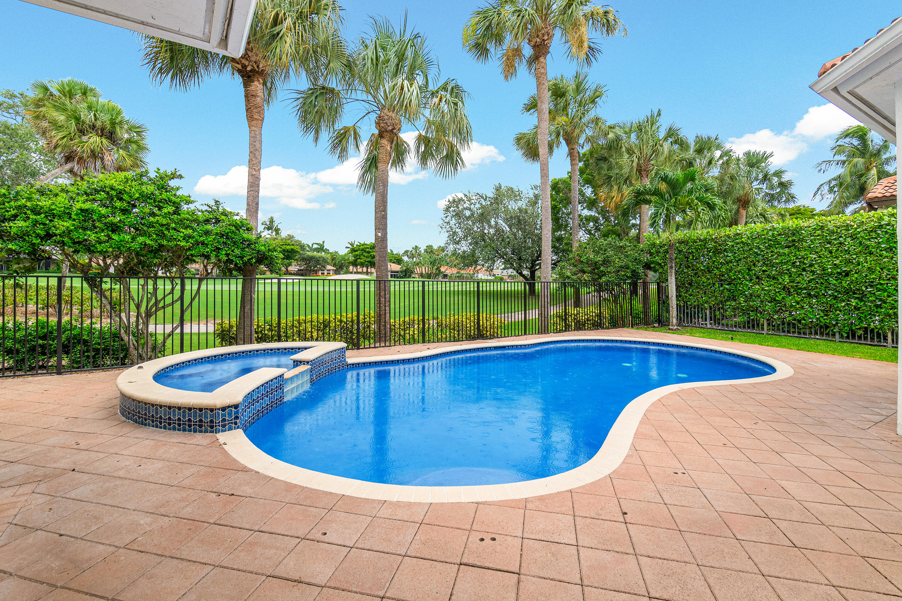 16281 Mira Vista Lane