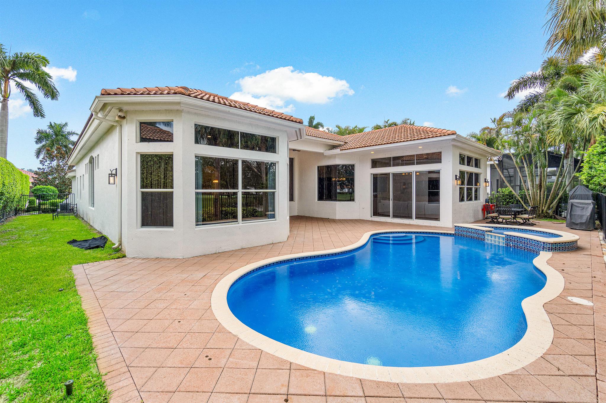 16281 Mira Vista Lane