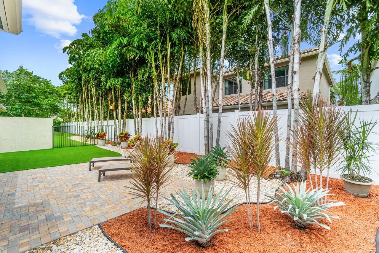 7891 Blue Tanzanite Way Way