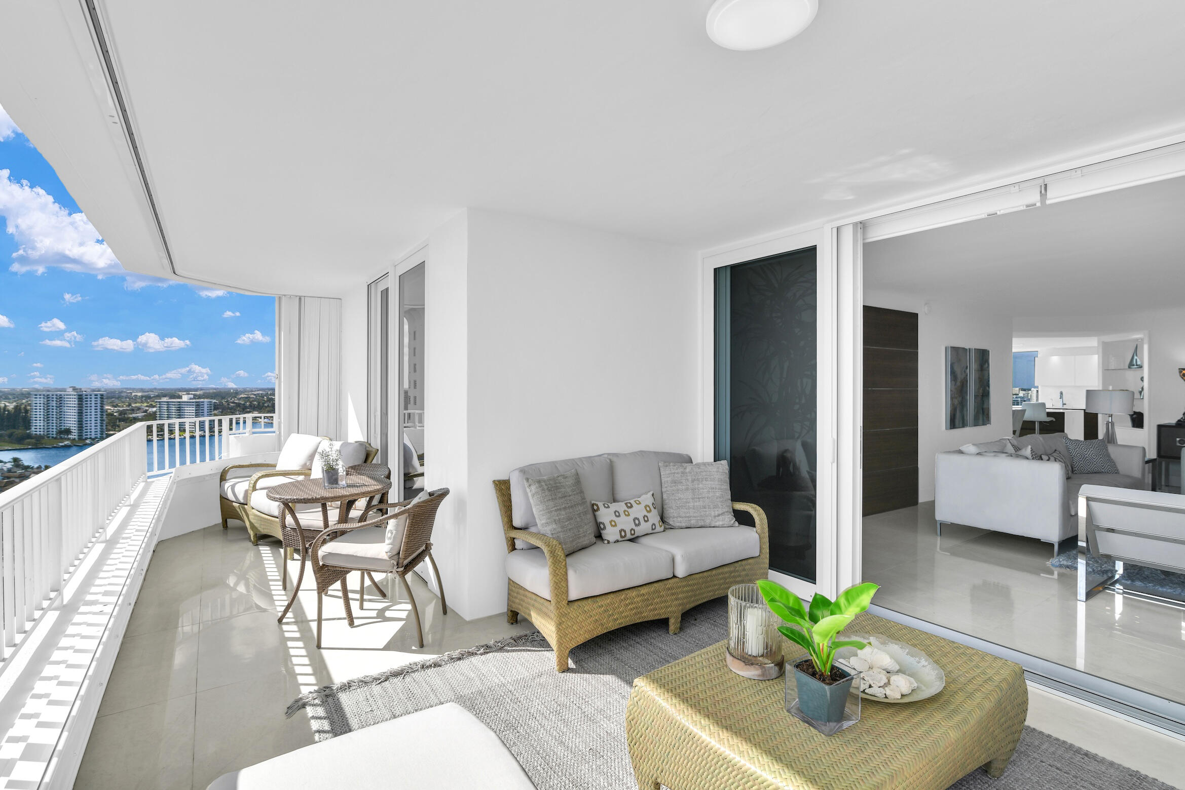 500 S Ocean Boulevard 2008
