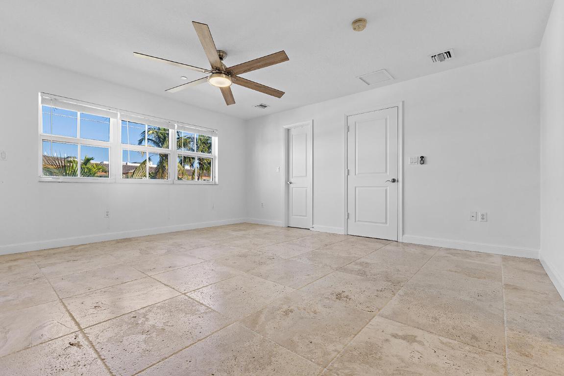 1600 NE 9th Street 20