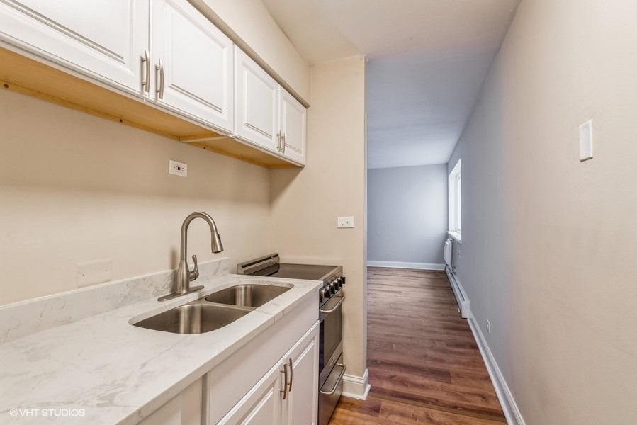7120 N Sheridan Road Unit: 314