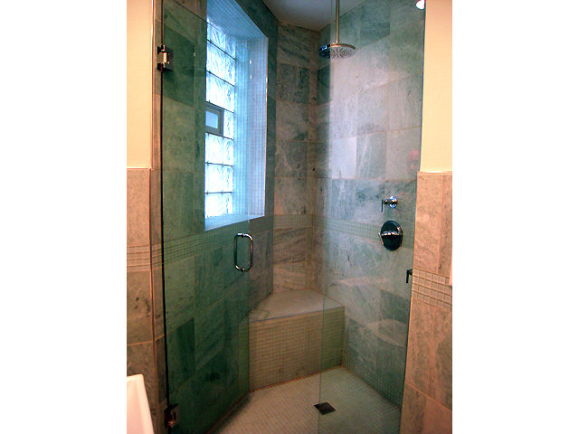 1437 N WASHTENAW Avenue Unit: 2