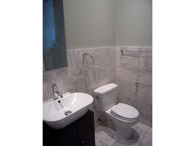 1437 N WASHTENAW Avenue Unit: 2