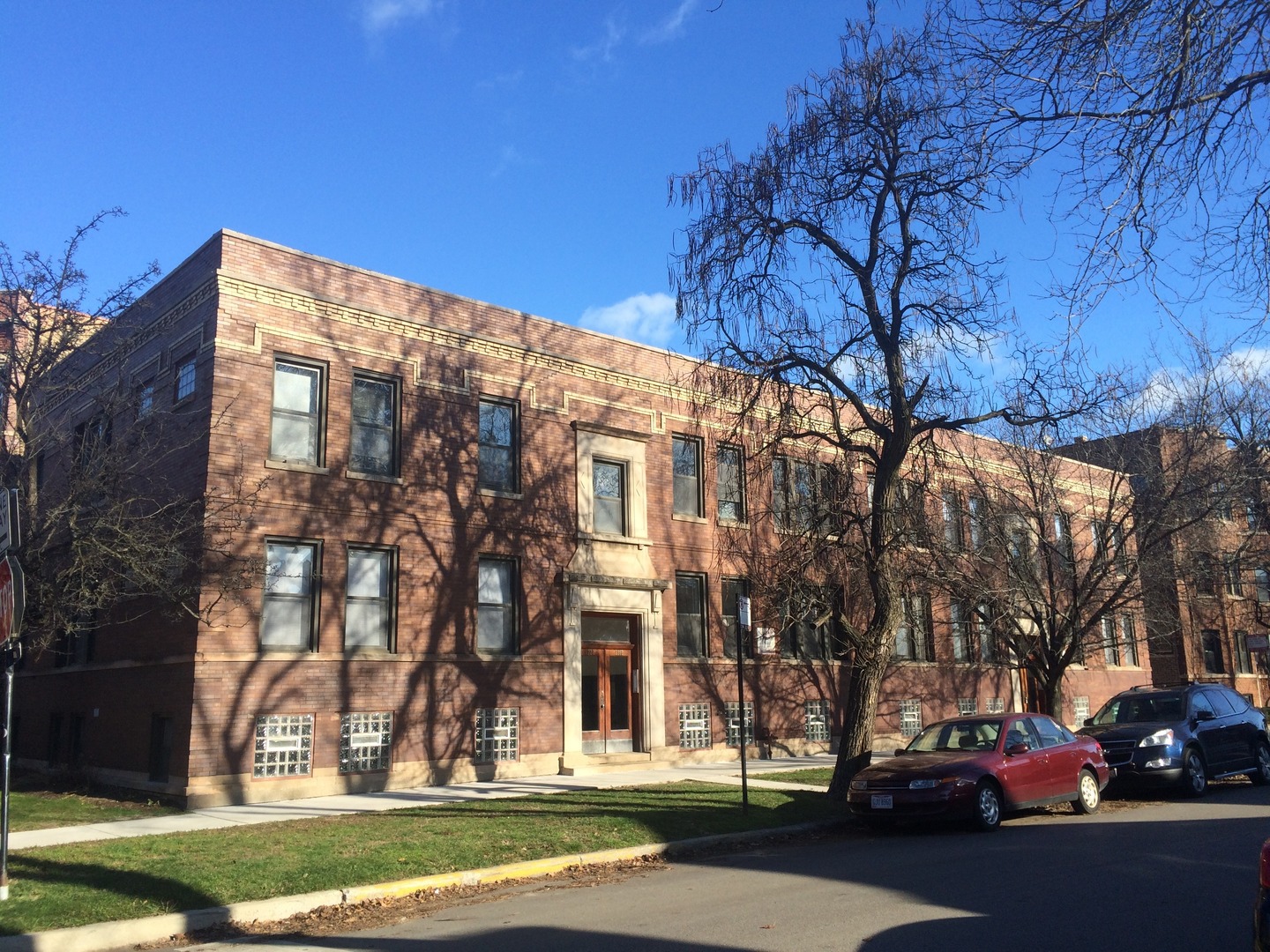 1314 W Waveland Avenue Unit: 2