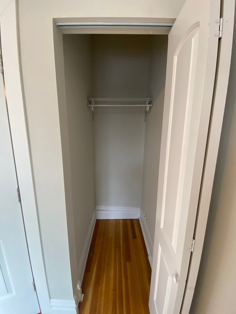1314 W Waveland Avenue Unit: 2