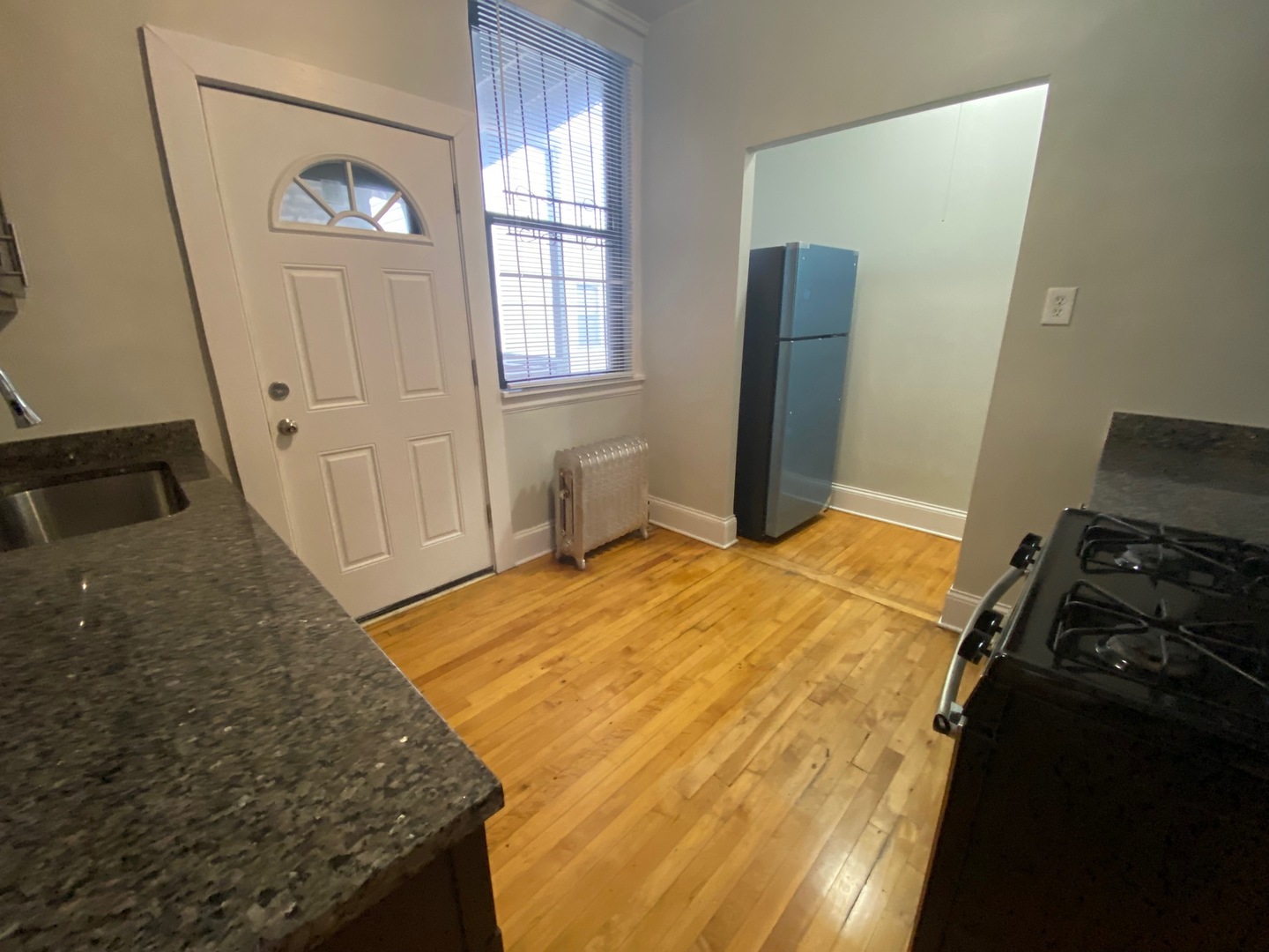 1314 W Waveland Avenue Unit: 2