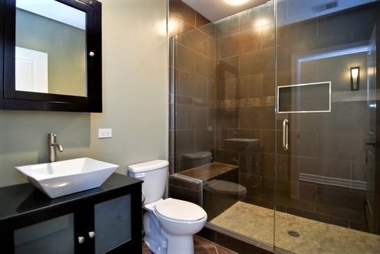 1744 W Augusta Boulevard Unit: 2