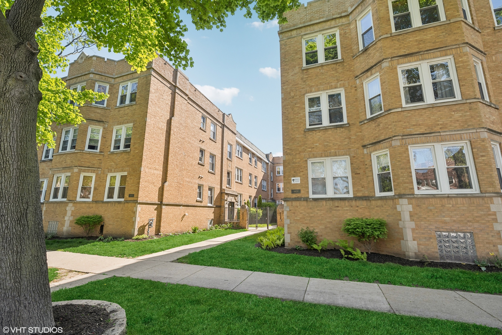 4847 N WOLCOTT Avenue Unit: 2W