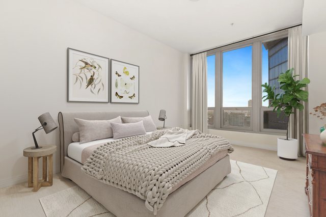 565 W Quincy Street Unit: 1508