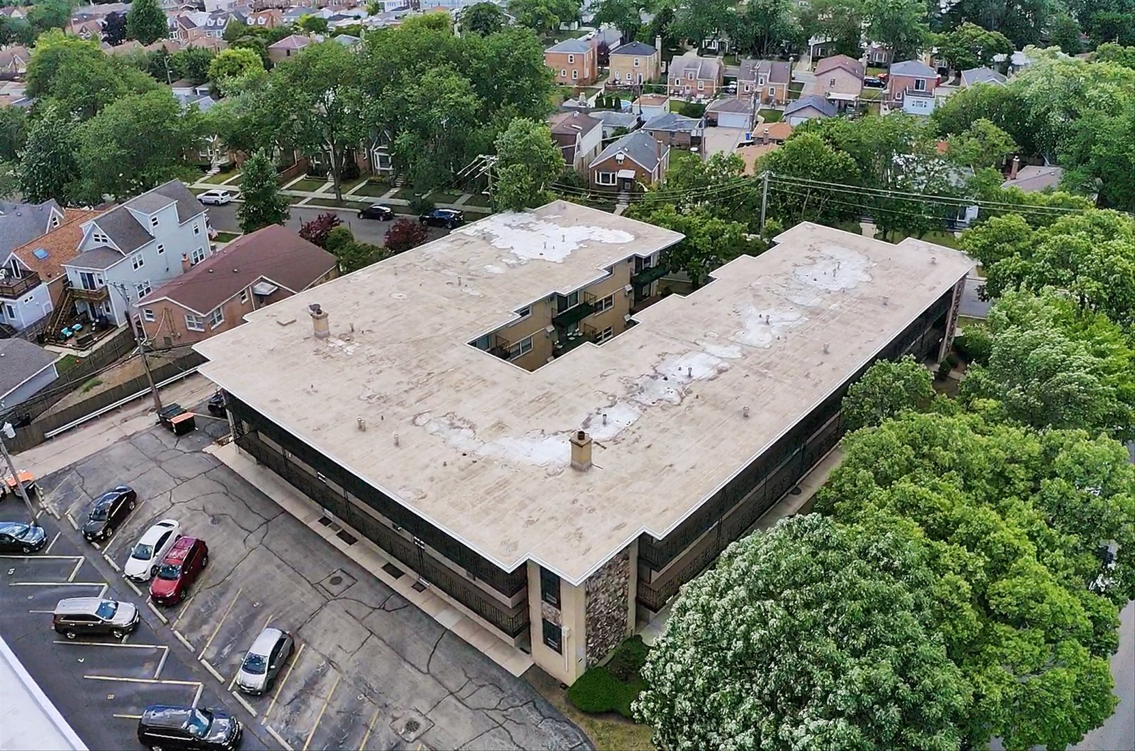 6161 W Higgins Avenue Unit: 107