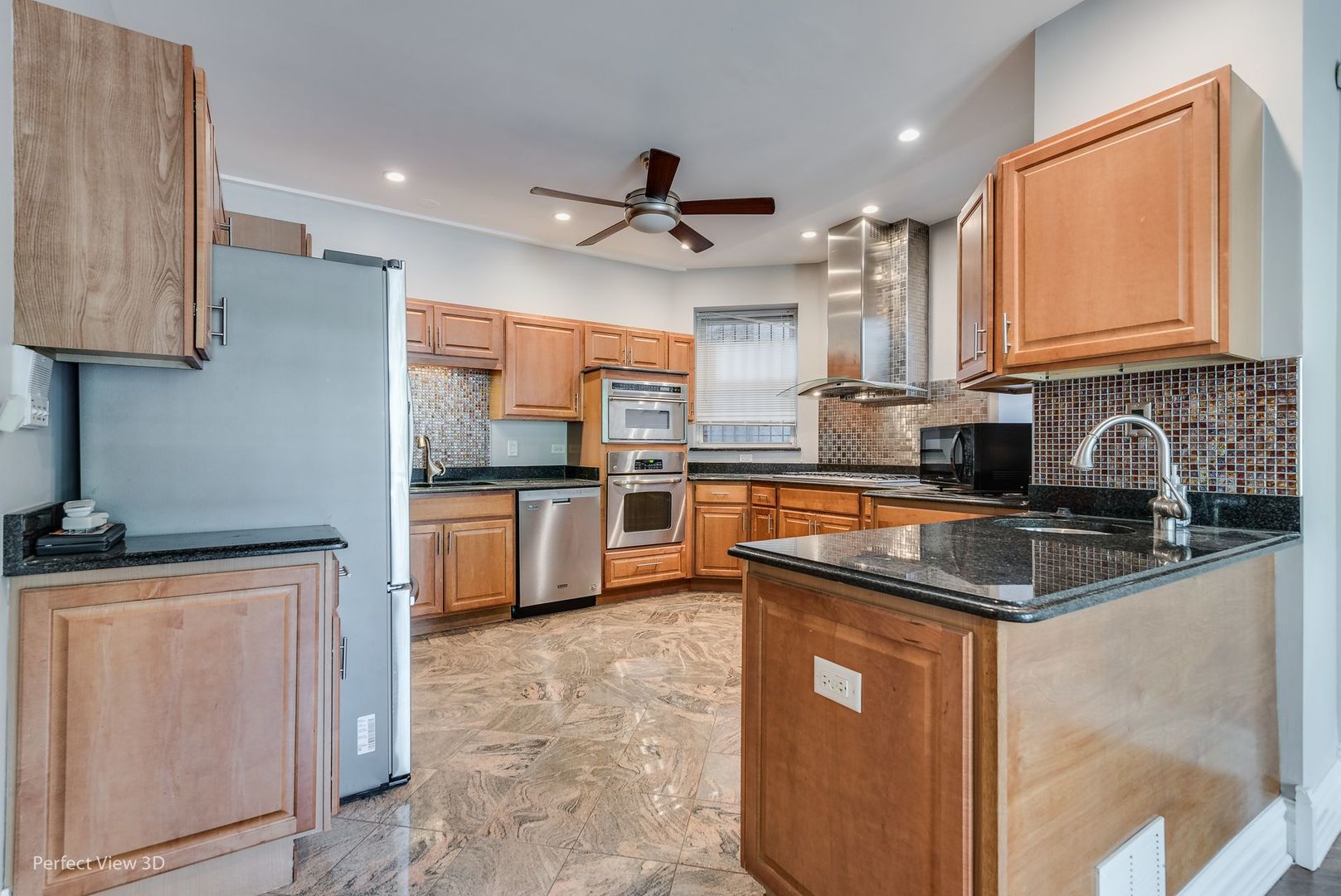 1437 N WASHTENAW Avenue Unit: 1