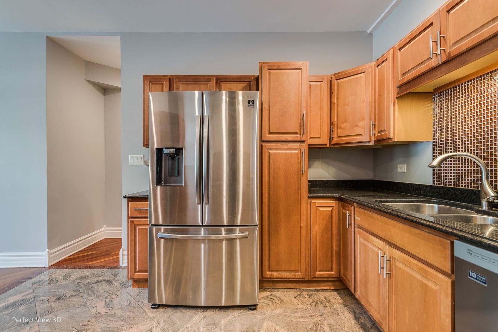 1437 N WASHTENAW Avenue Unit: 1