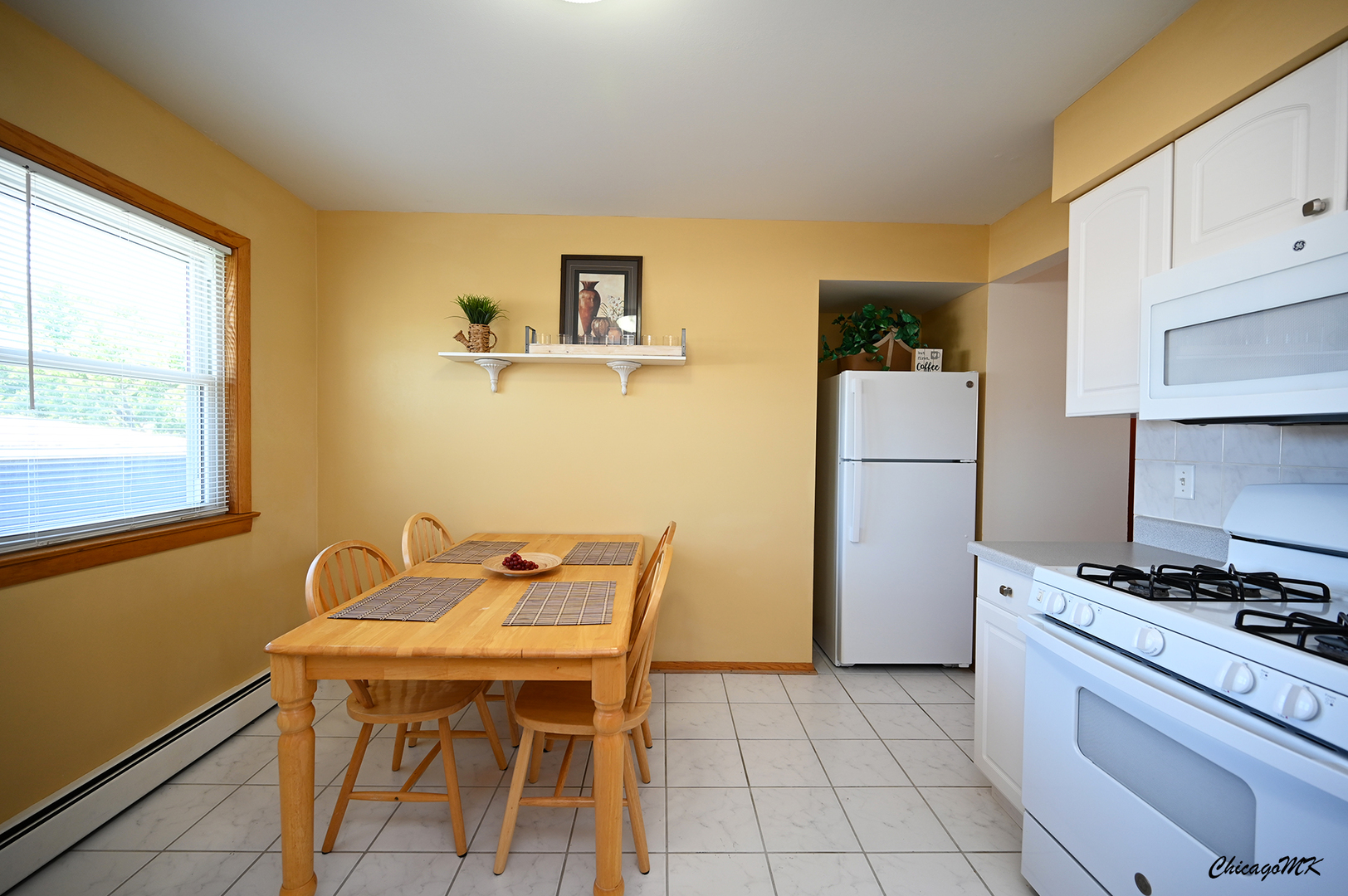 7020 W DIVERSEY Avenue Unit: 3