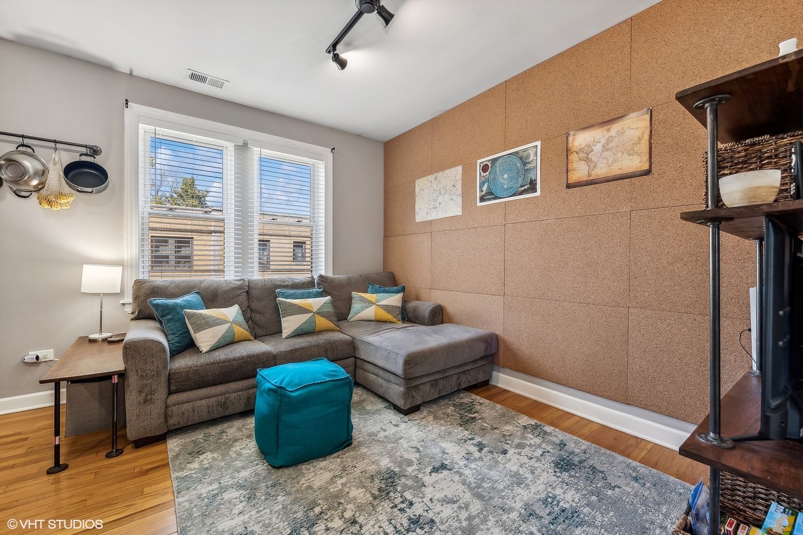 5148 N Avers Avenue Unit: 3W