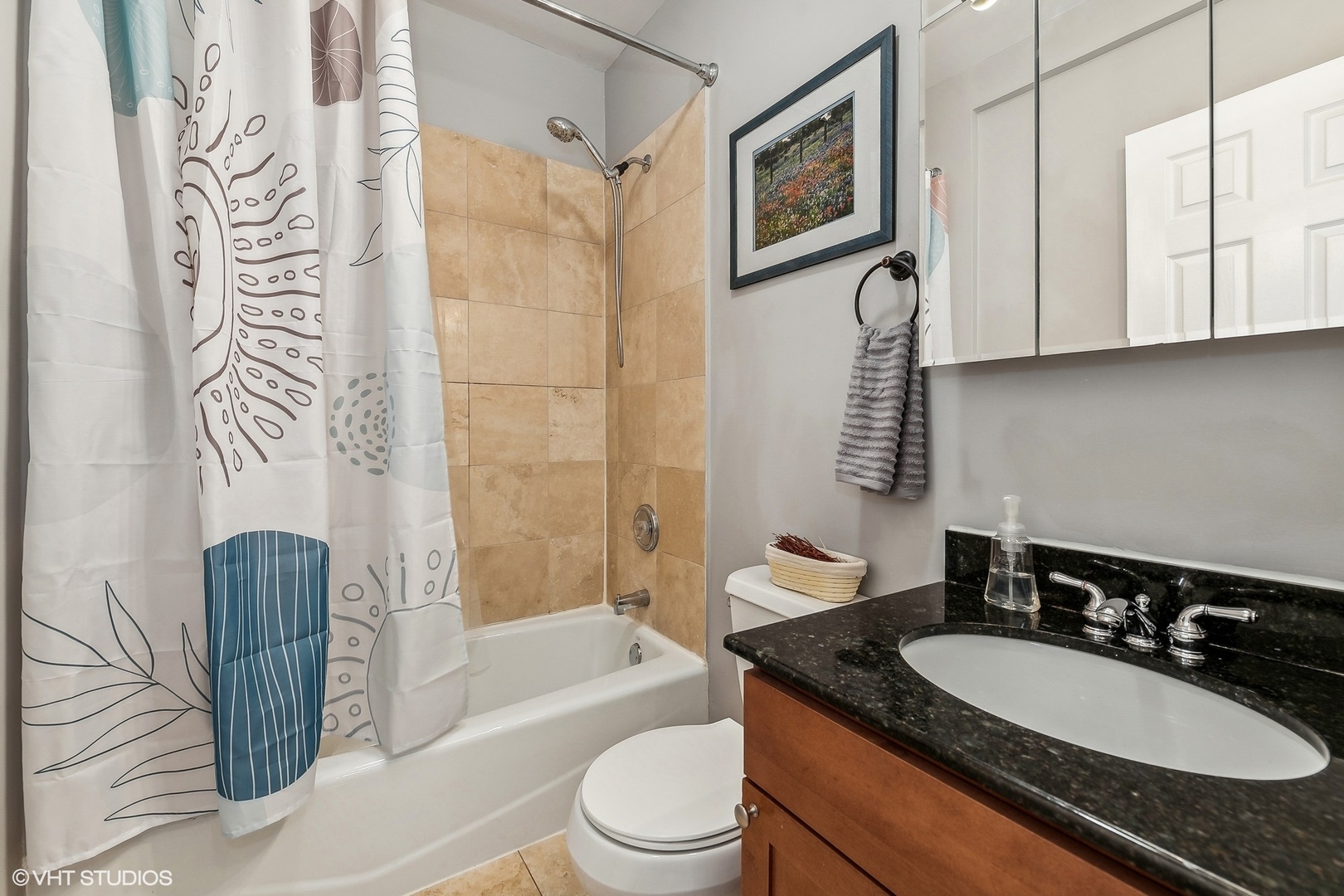 5148 N Avers Avenue Unit: 3W